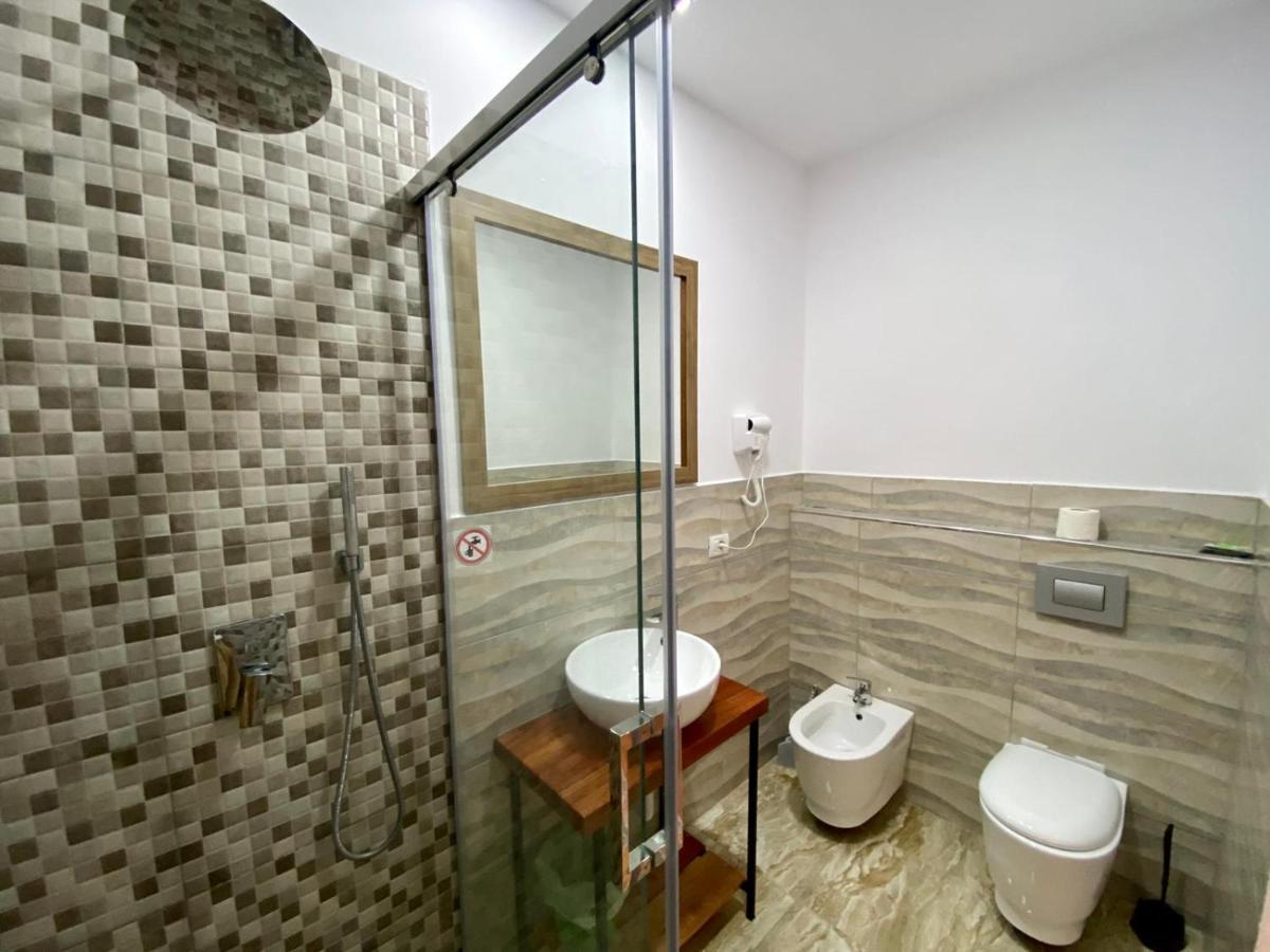 Hotel Globo Durres Exterior photo